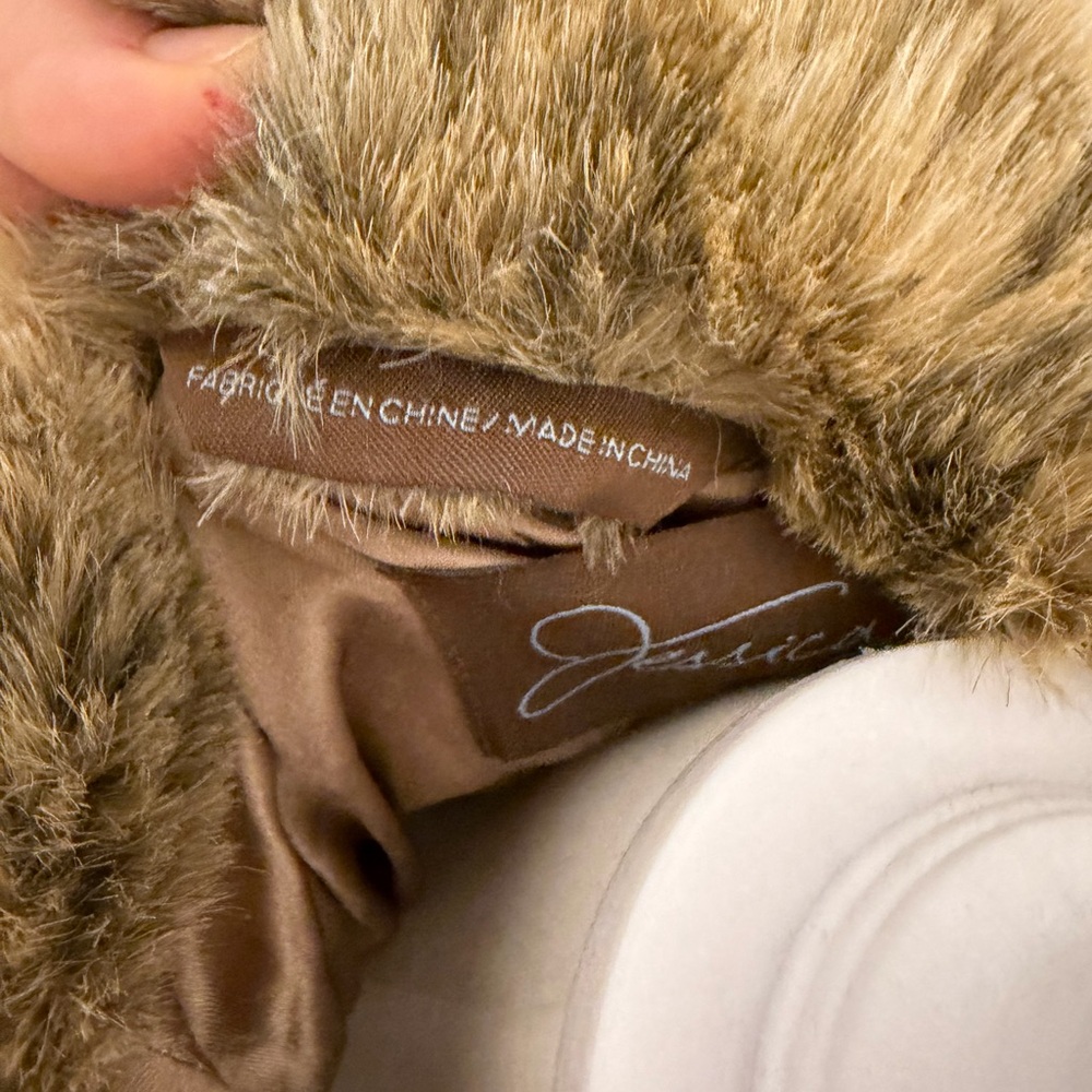 Jessica Tan Teddy Jacket - Picture 5 of 5